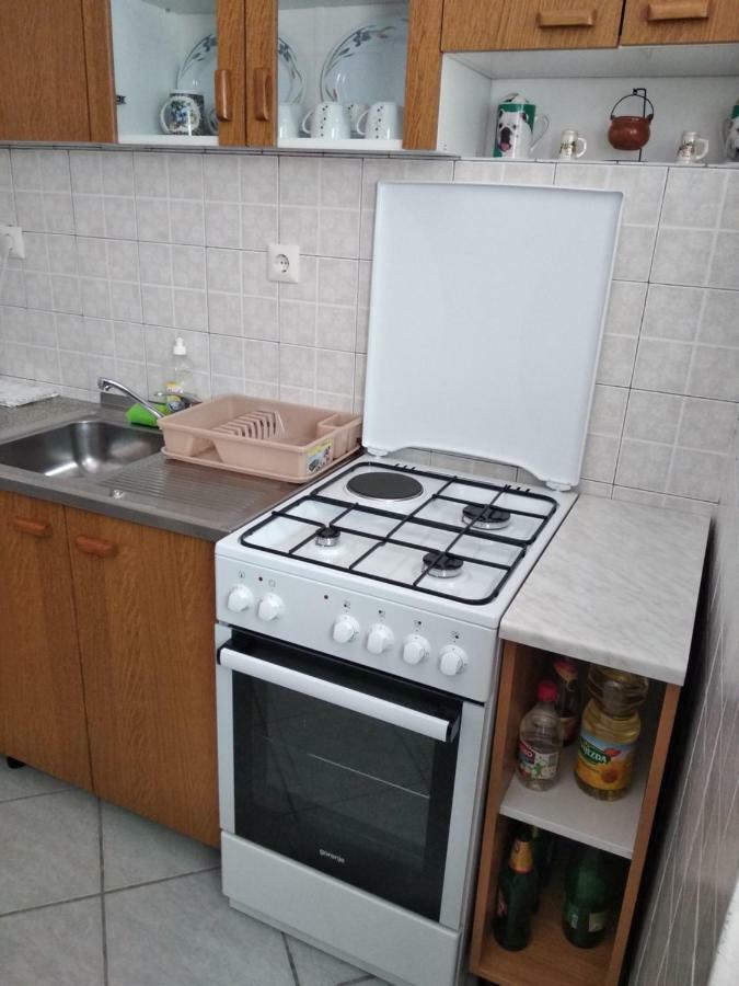Villa Kuca Za Odmor Matko House Matko à Pag Town Extérieur photo